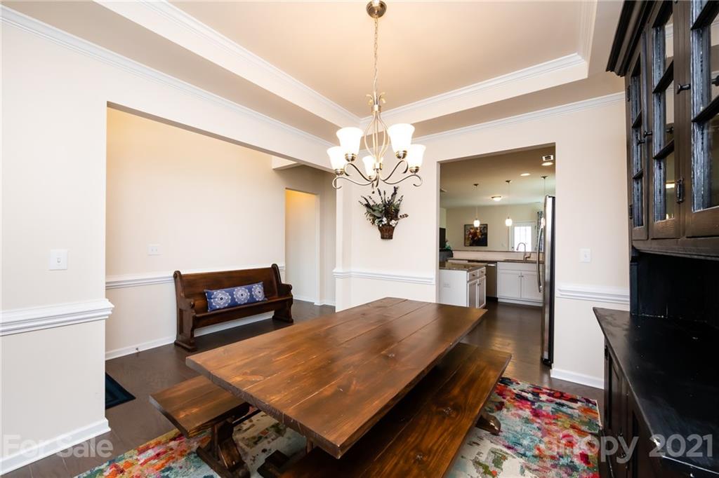 4080 Whittier Lane Tega Cay, SC 29708 - Photo 5 of 38 Gallery Image 5