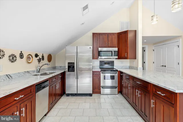 $1,575,000 | 6360 Tennis Court, Boston, VA 22713