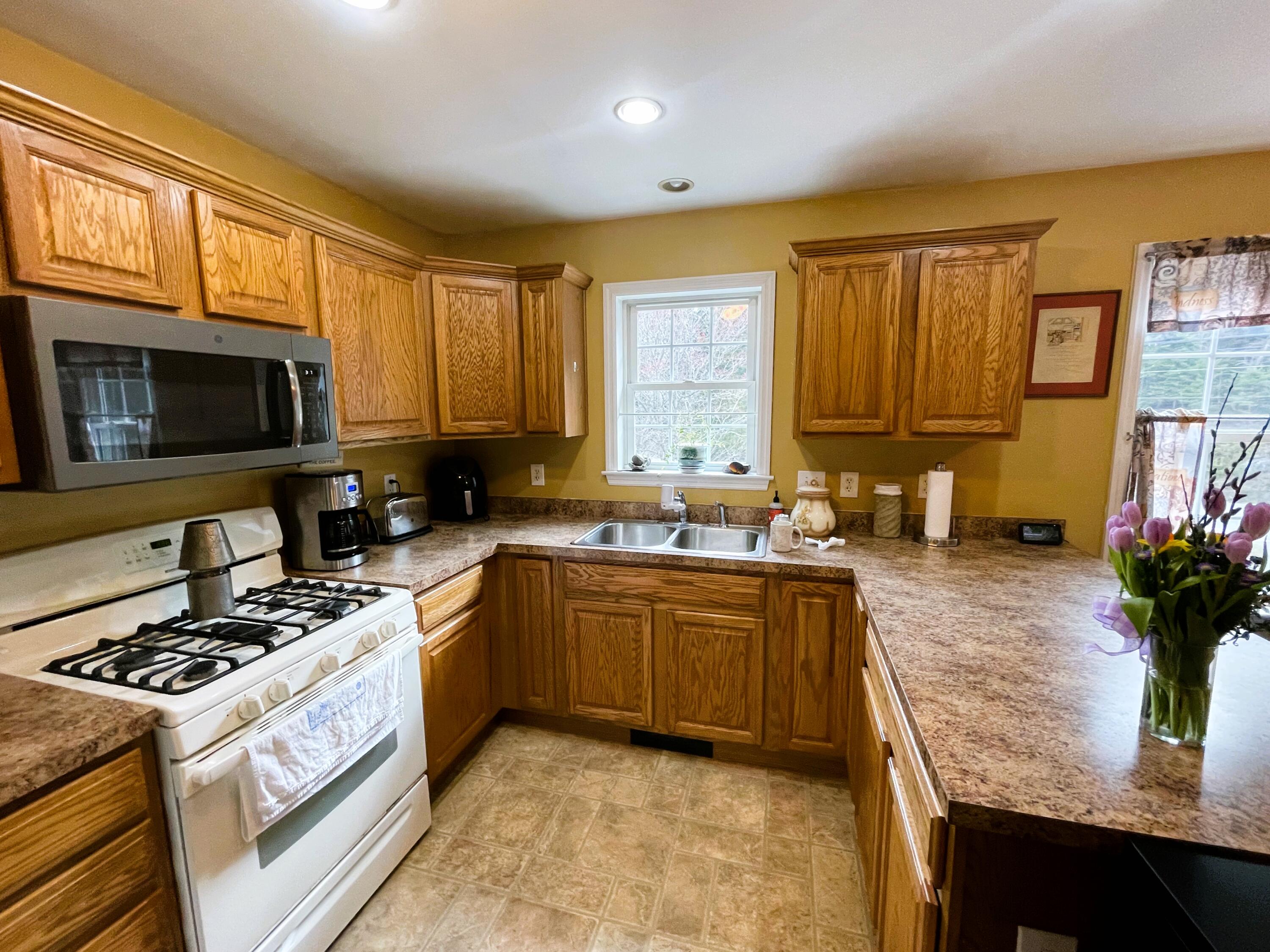 1170 Port Road Machiasport, ME 04655 - Photo 8 of 46 1166 PORT KITCH 8