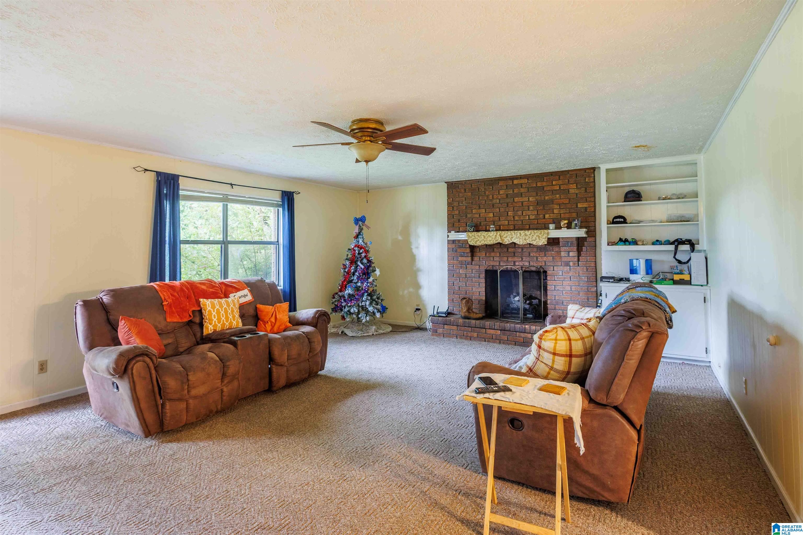 1405 Fairmont Road Sylacauga, AL 35150 - Photo 7 of 21