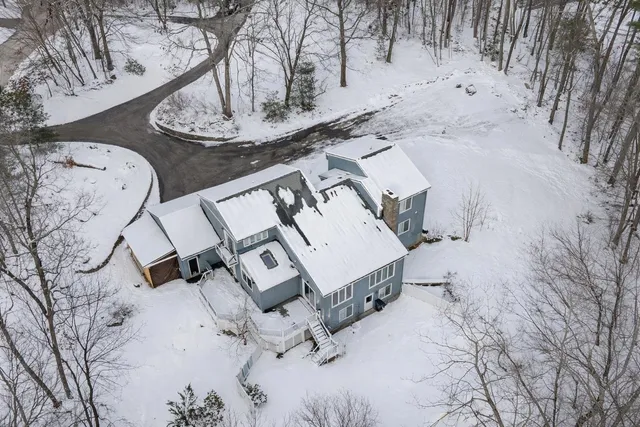 $1,000,000 | 1 Cin-Fre Drive, Hudson, NH 03051