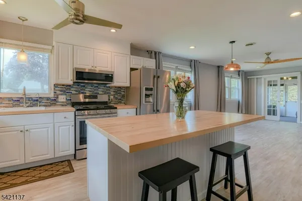 $2,400 | 35 Auburn Street, Manchester Township, NJ 08759