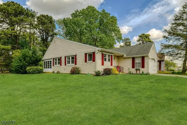 $2,400 | 35 Auburn Street, Manchester Township, NJ 08759