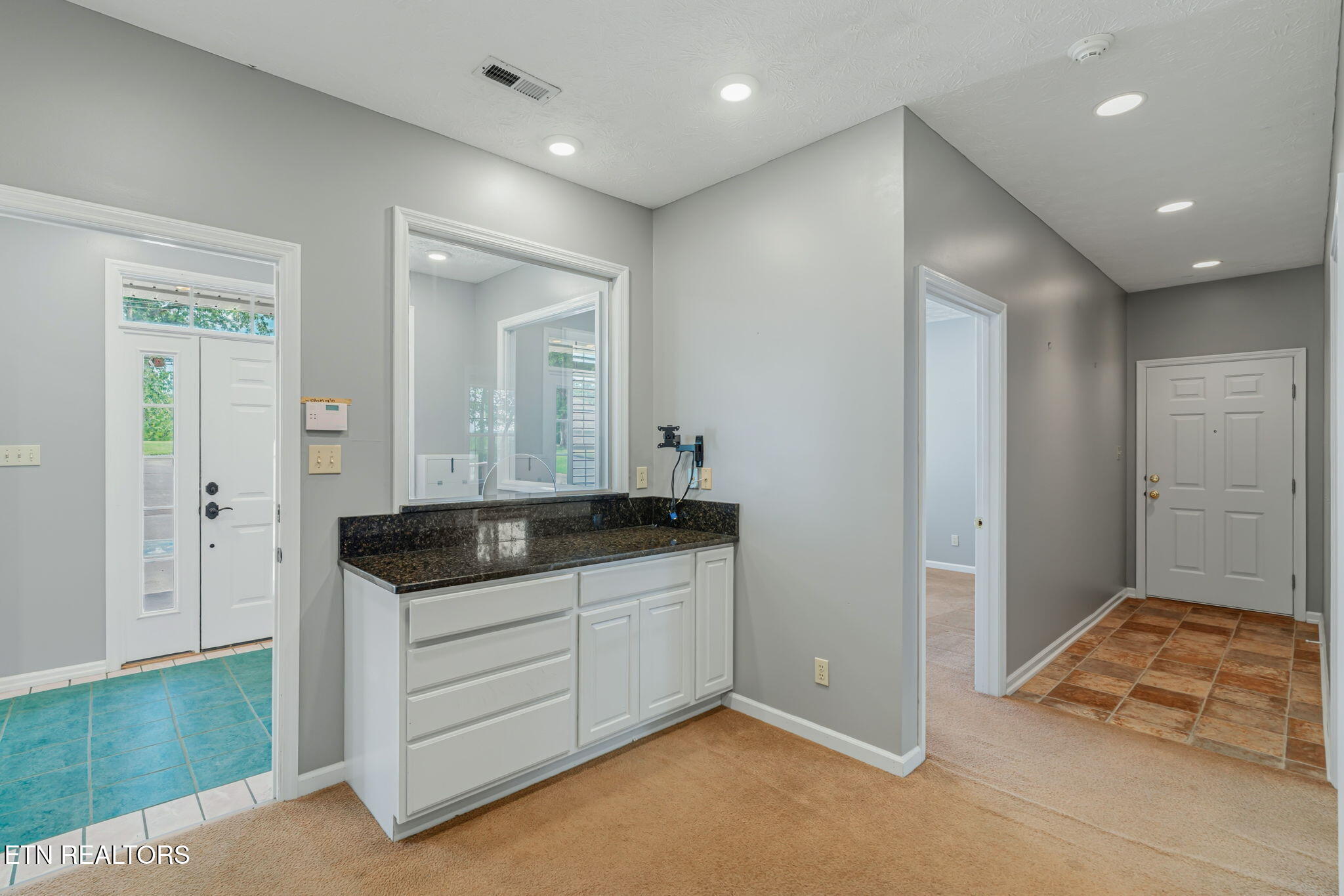 6875 Lakeview Road Lenoir City, TN 37772 - Photo 2 of 28 9-web-or-mls-6875 Lakeview Drive-4