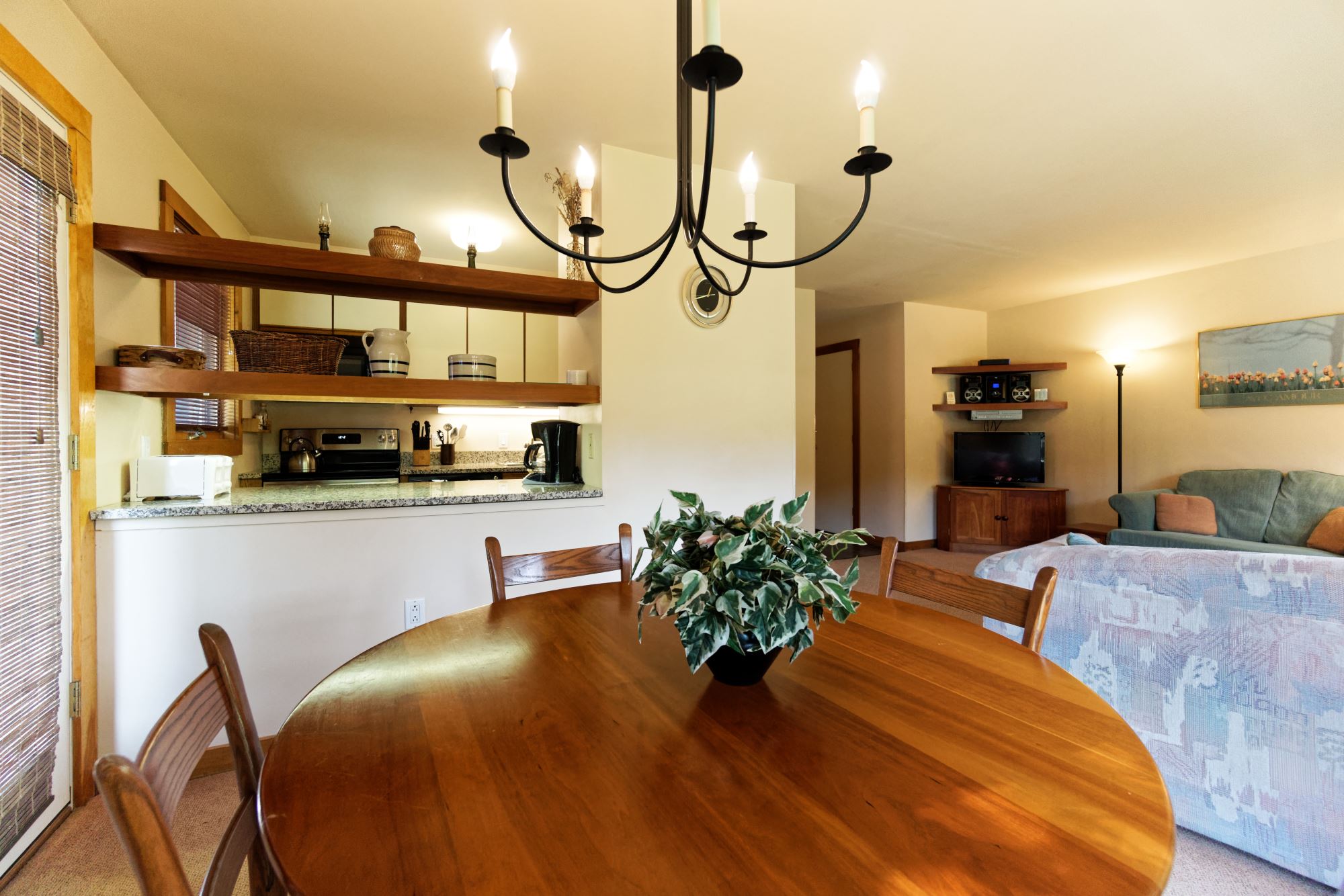528 East Mountain Road, Unit 55 Killington, VT 05751 - Photo 5 of 25 Gallery Image 5