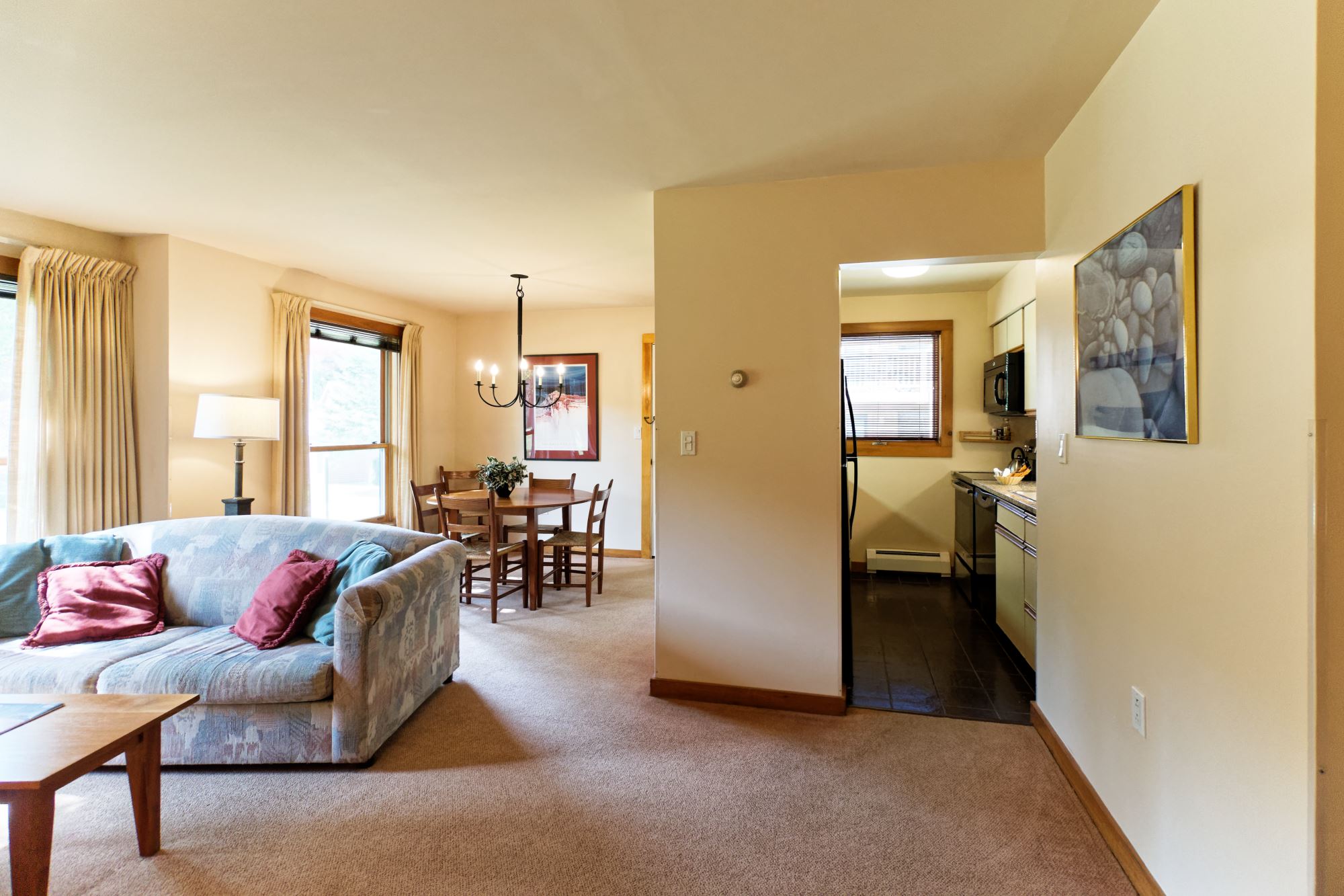 528 East Mountain Road, Unit 55 Killington, VT 05751 - Photo 9 of 25 Gallery Image 9