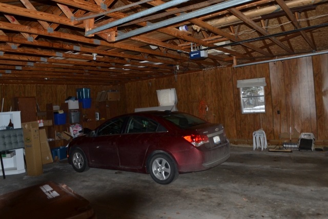 215 South Main Street Ithaca, MI 48847 - Photo 21 of 26 1827697-20.JPG