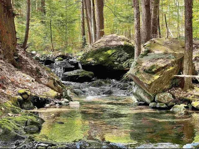 $475,000 | 430 Huckle Hill Road, Vernon, VT 05354