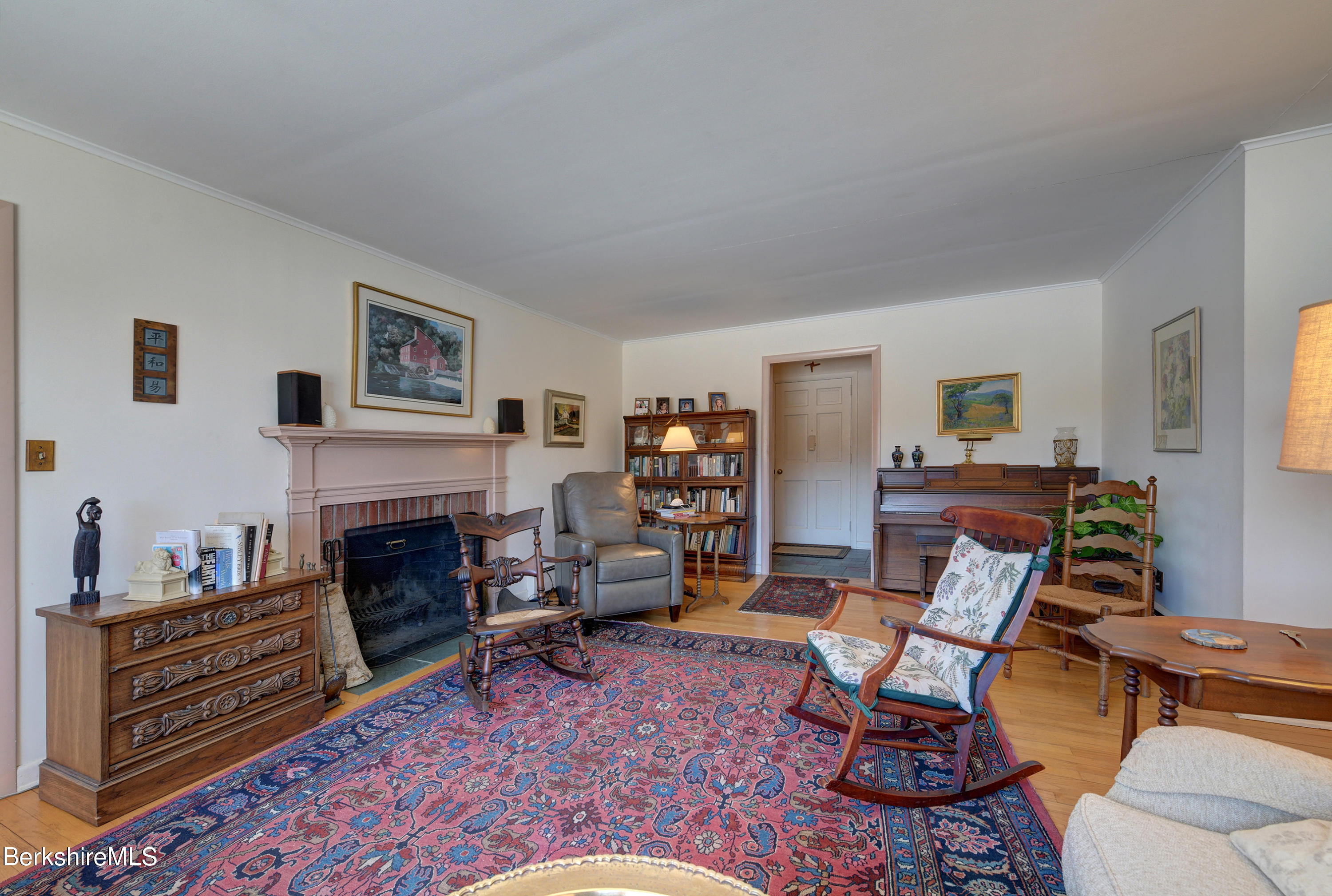 368 Bow Wow Road Sheffield, MA 01257 - Photo 11 of 27 10-Living Room
