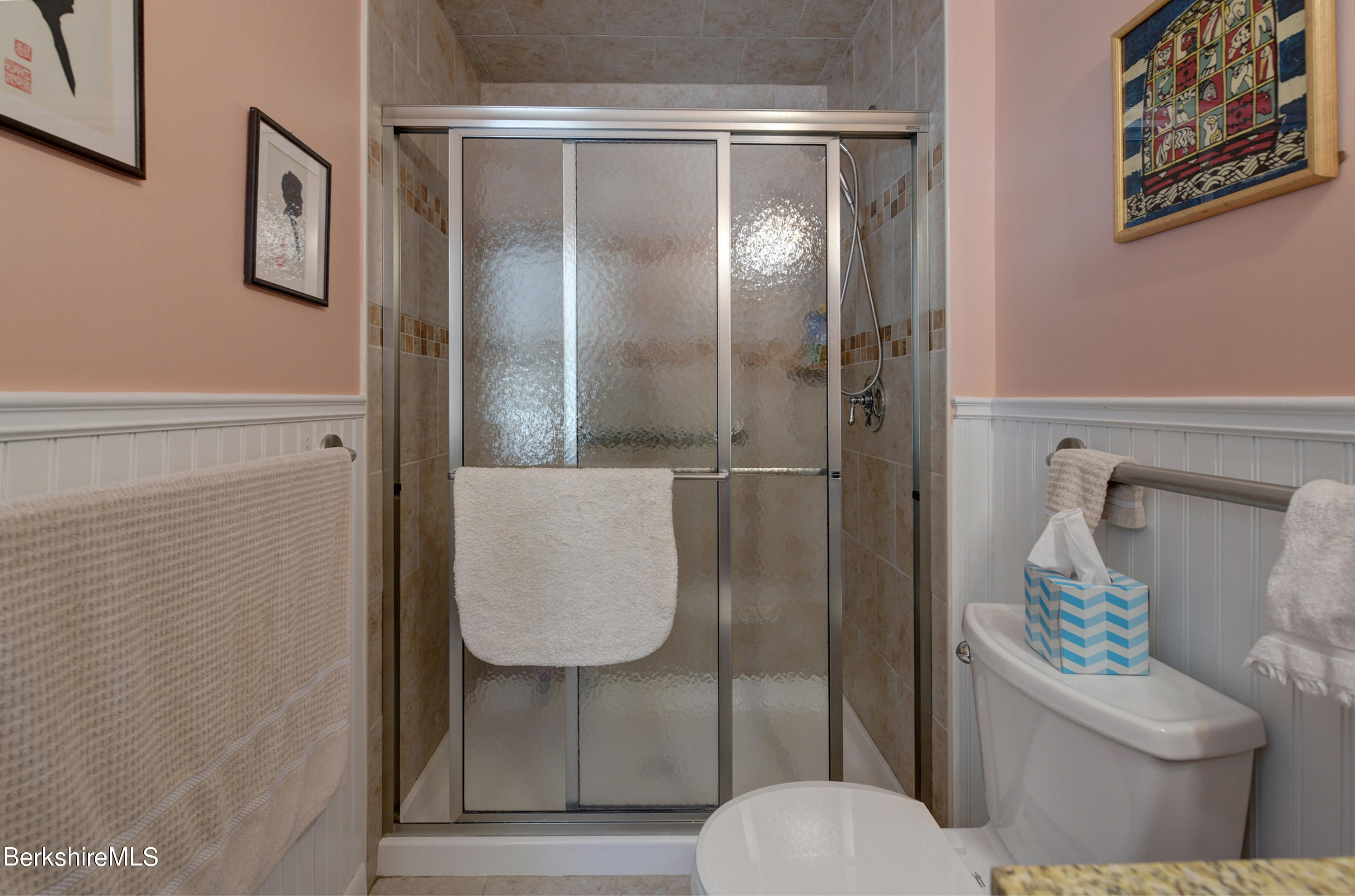 368 Bow Wow Road Sheffield, MA 01257 - Photo 16 of 27 24-Primary Bathroom