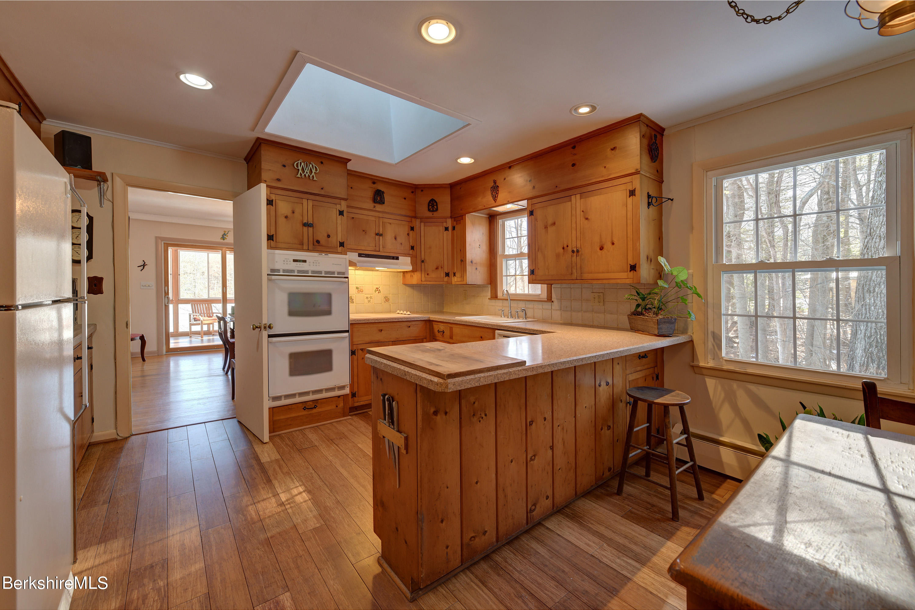 368 Bow Wow Road Sheffield, MA 01257 - Photo 7 of 27 16-Kitchen