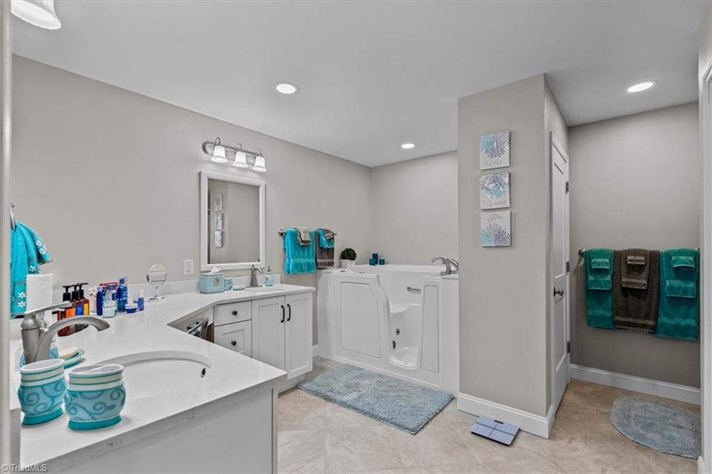 5086 Appalachian Road Winston-Salem, NC 27105 - Photo 32 of 50