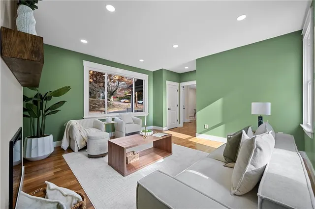 $470,000 | 928 Washington Avenue, Oakmont, PA 15139