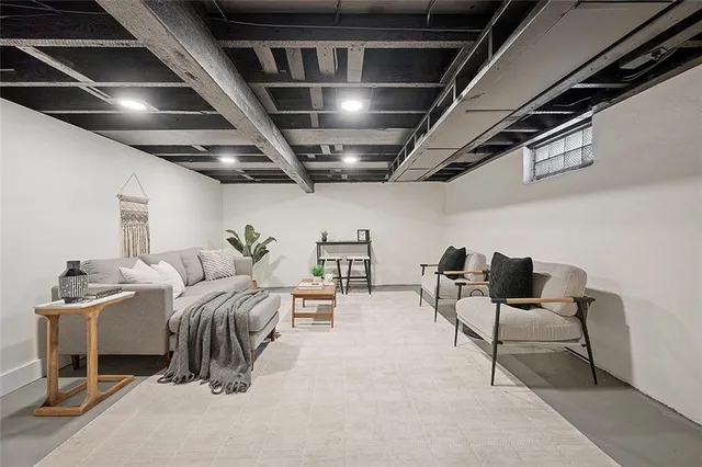 $470,000 | 928 Washington Avenue, Oakmont, PA 15139