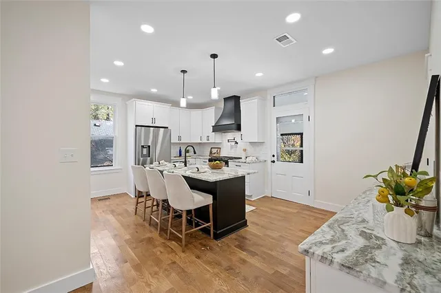 $470,000 | 928 Washington Avenue, Oakmont, PA 15139