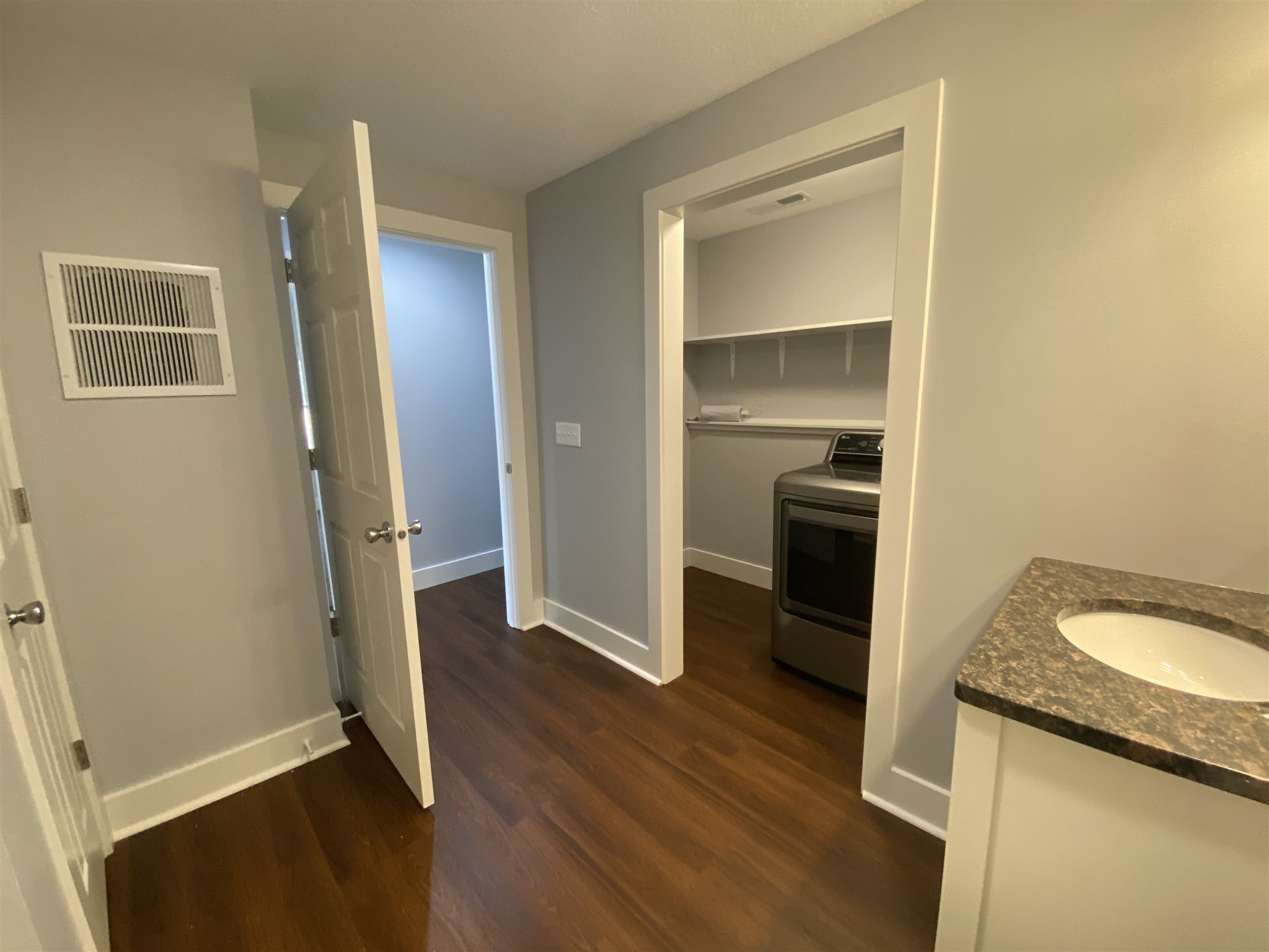 7211 Baer Road Fort Wayne, IN 46809 - Photo 12 of 20