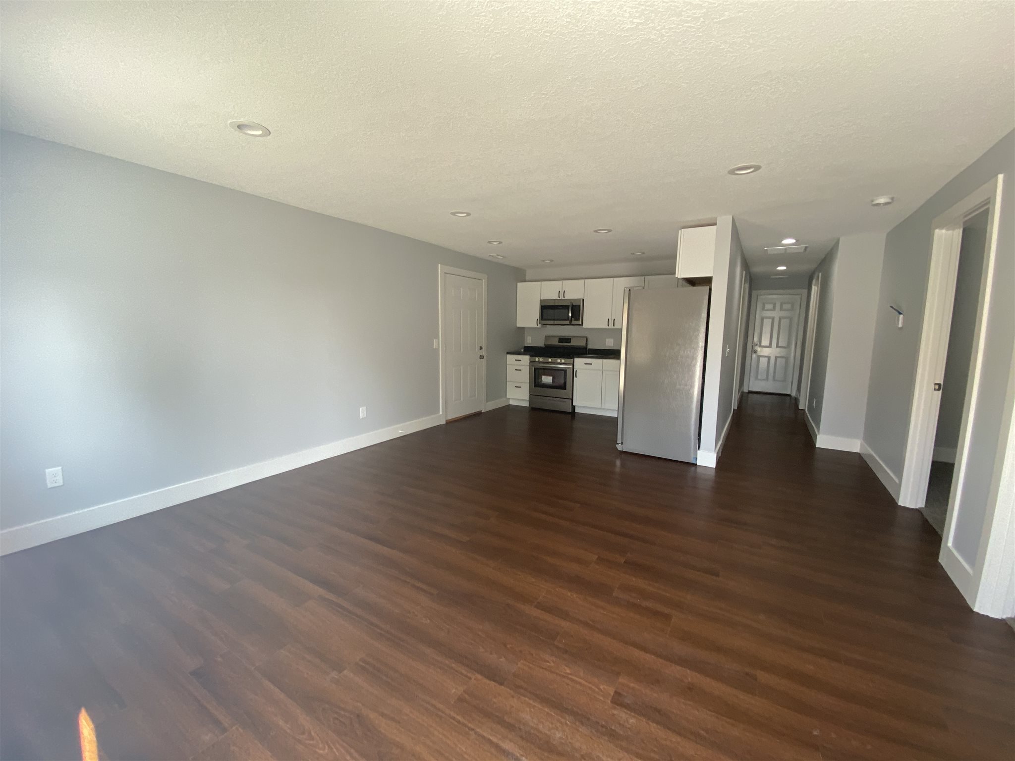 7211 Baer Road Fort Wayne, IN 46809 - Photo 4 of 20