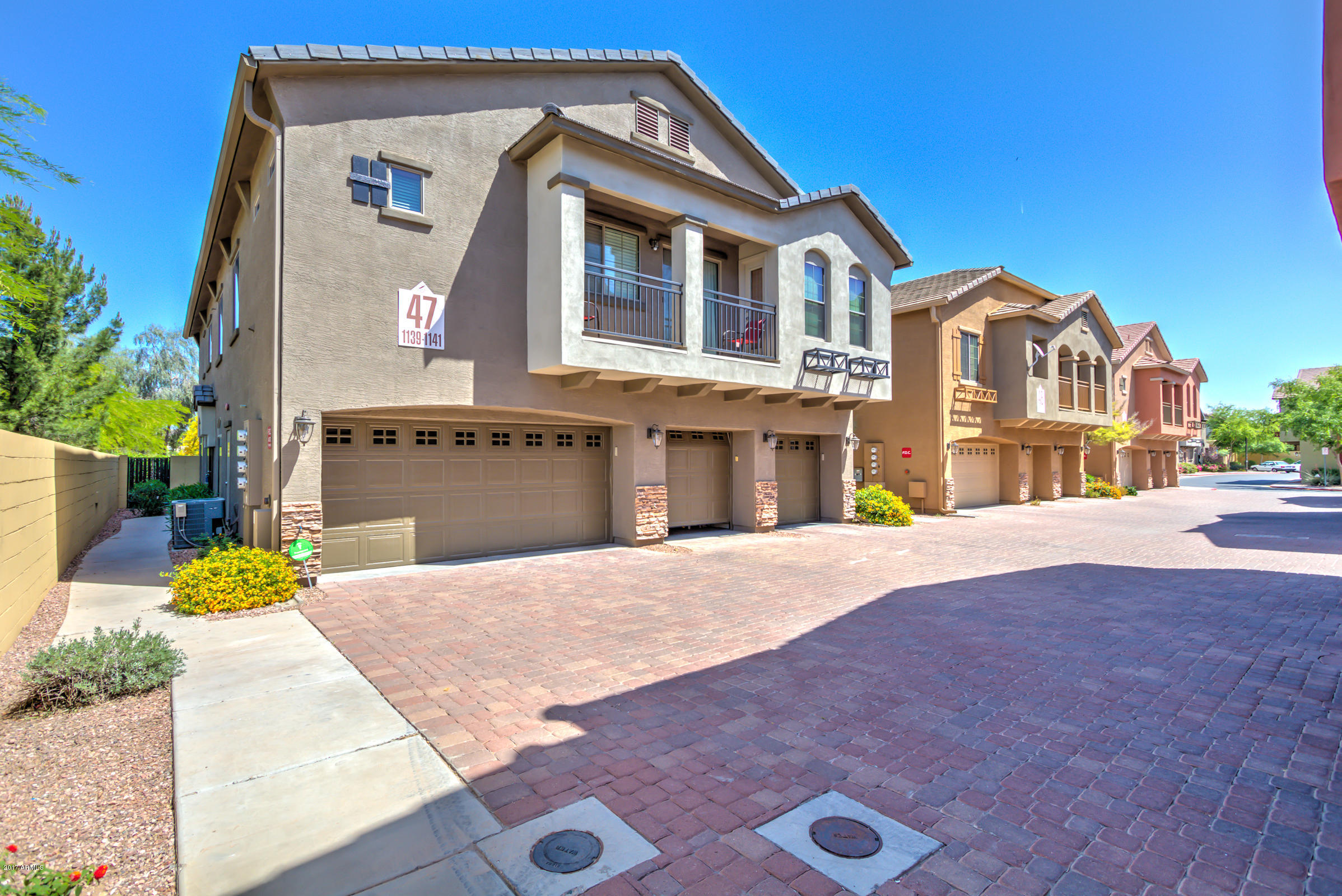 2150 East Bell Road, Unit 1141 Phoenix, AZ 85022 - Photo 1 of 38 2150 E Bell Road #1141-1