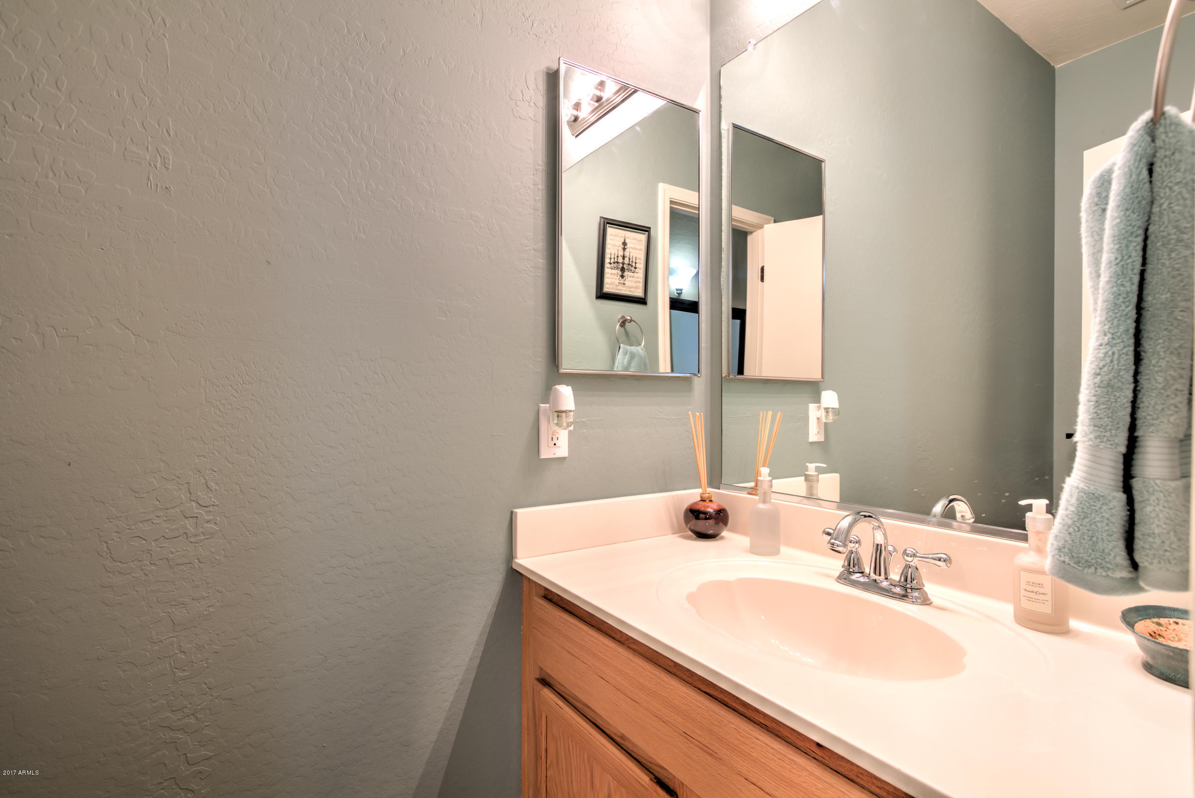 2150 East Bell Road, Unit 1141 Phoenix, AZ 85022 - Photo 10 of 38 2150 E Bell Road #1141-16
