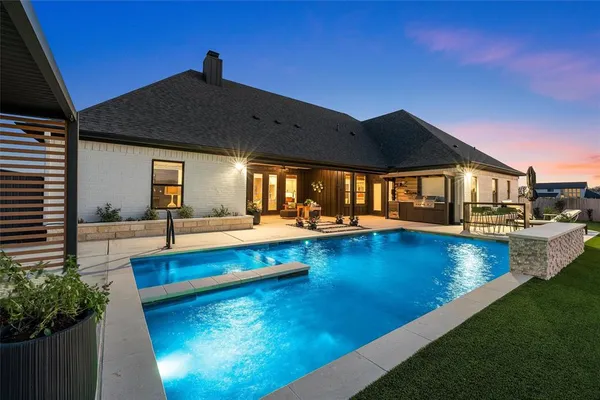 $725,000 | 132 Cattail Court, Robinson, TX 76706