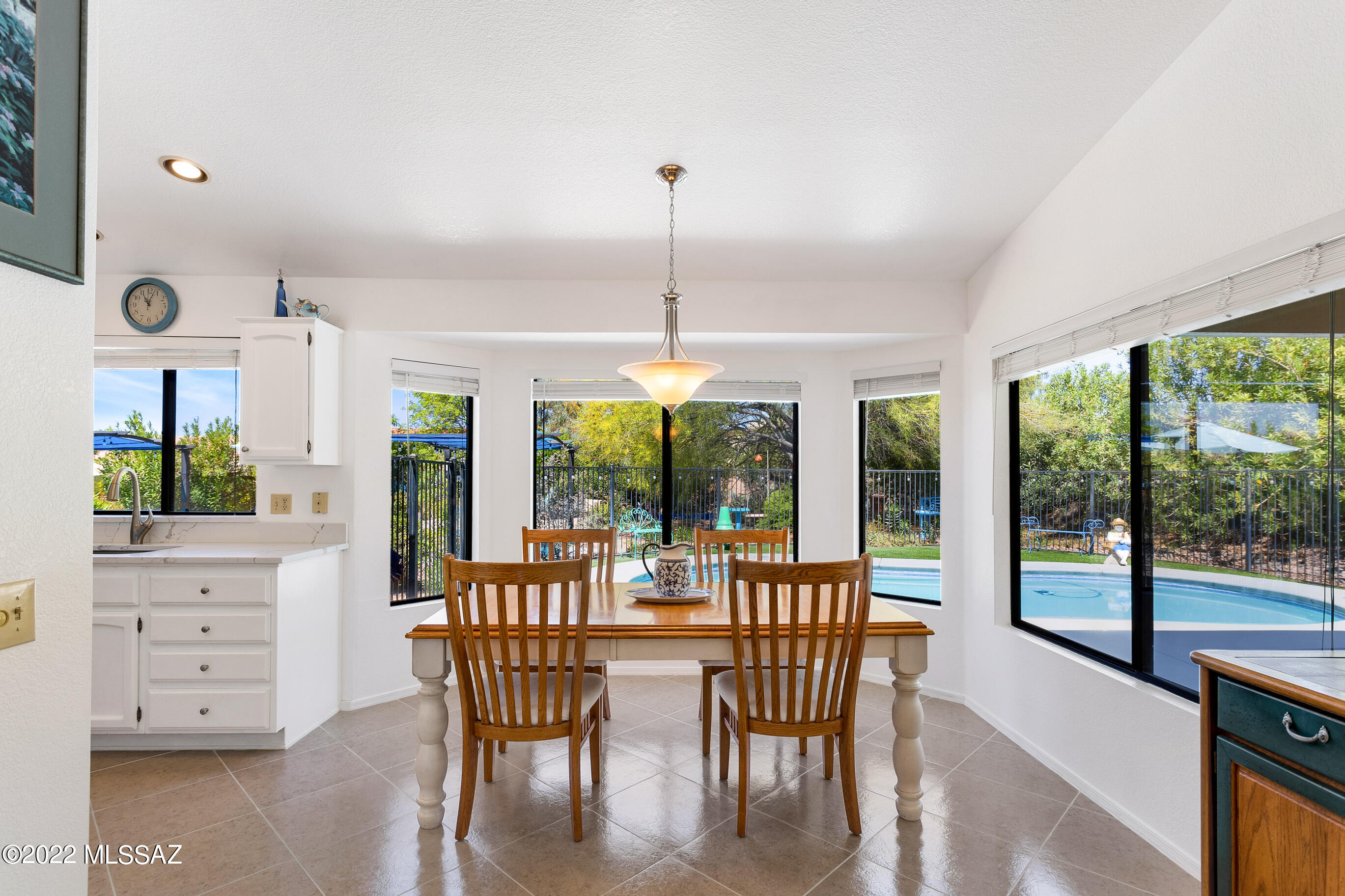 37026 South Stoney Ridge Court Saddlebrooke, AZ 85739 - Photo 10 of 41