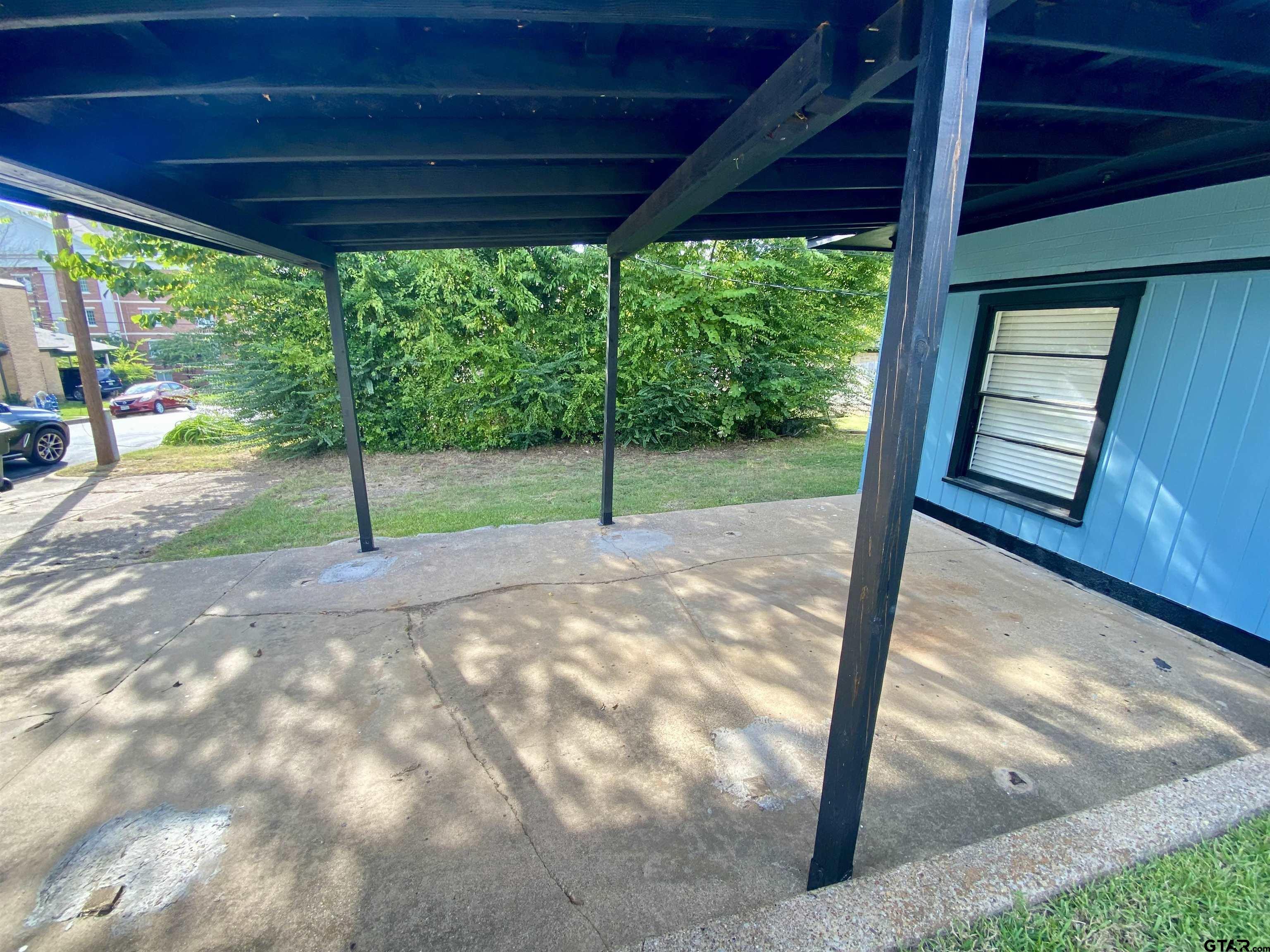 1914 Parklen Street Tyler, TX 75701 - Photo 33 of 39 a view of a porch