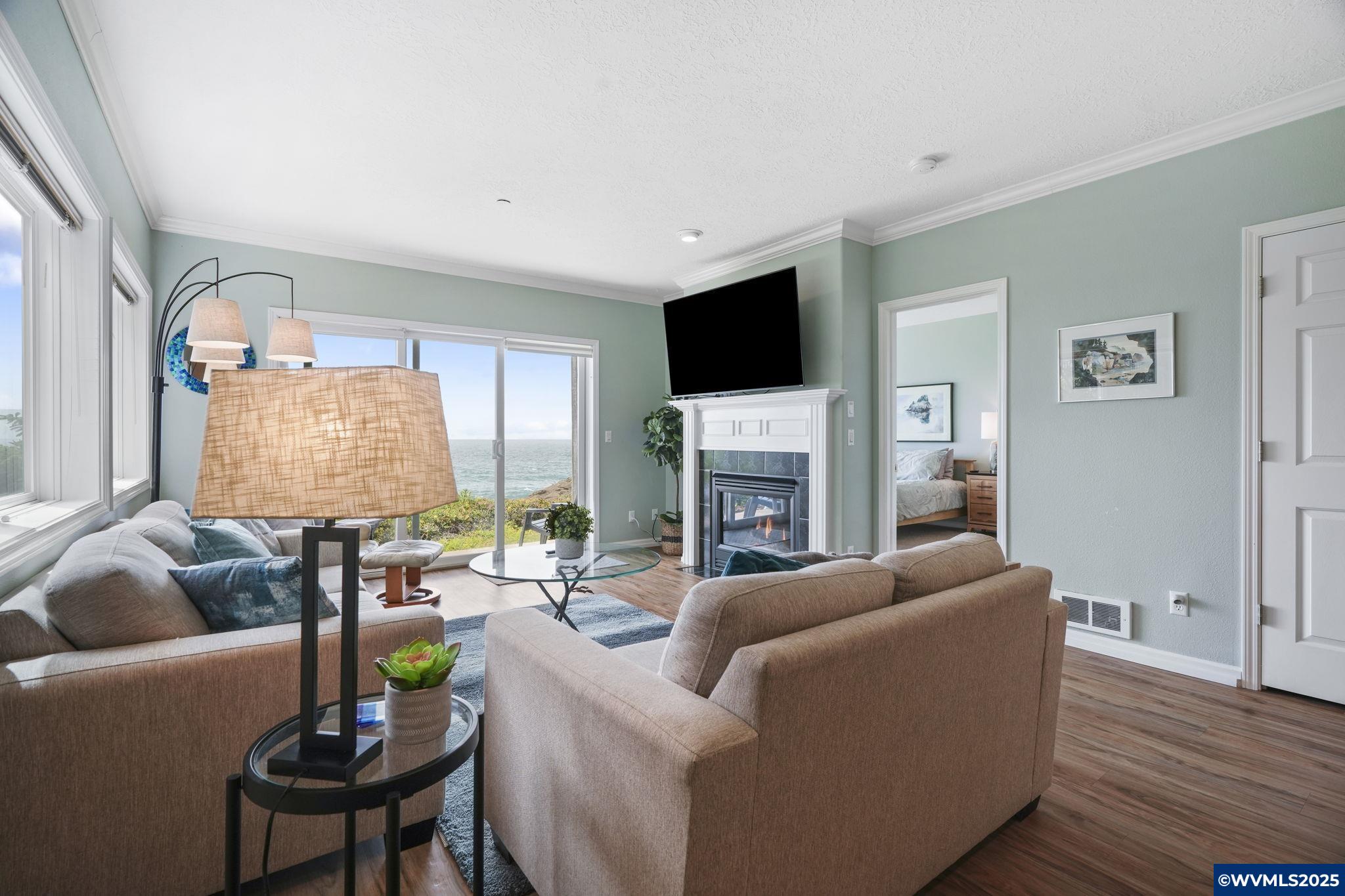 1113 Highway 101, Unit 1 Depoe Bay, OR 97341 - Photo 17 of 48