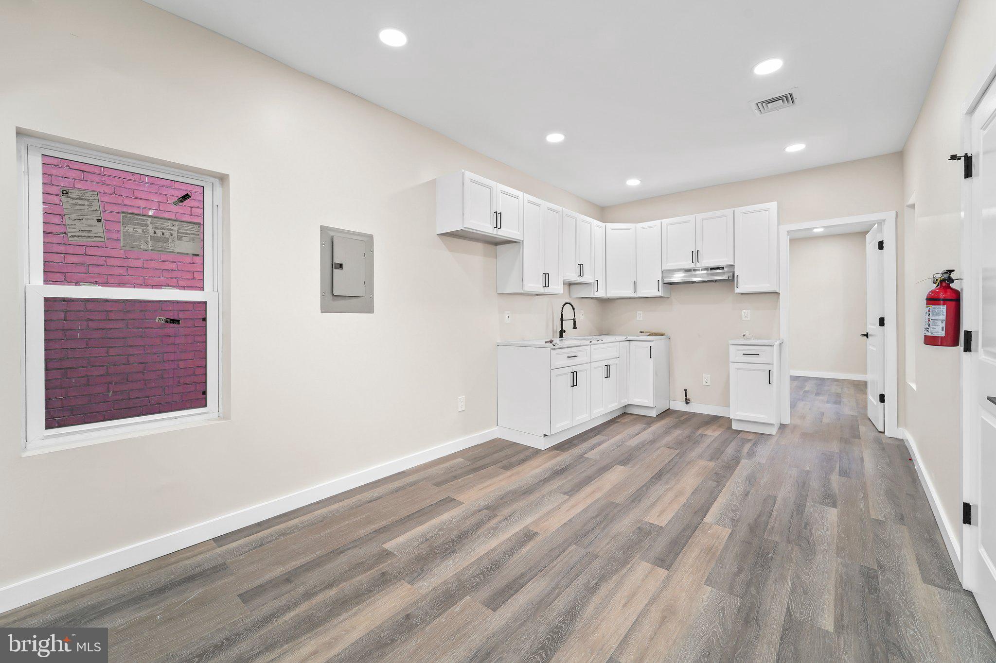 335 Spring Street Trenton, NJ 08618 - Photo 33 of 56