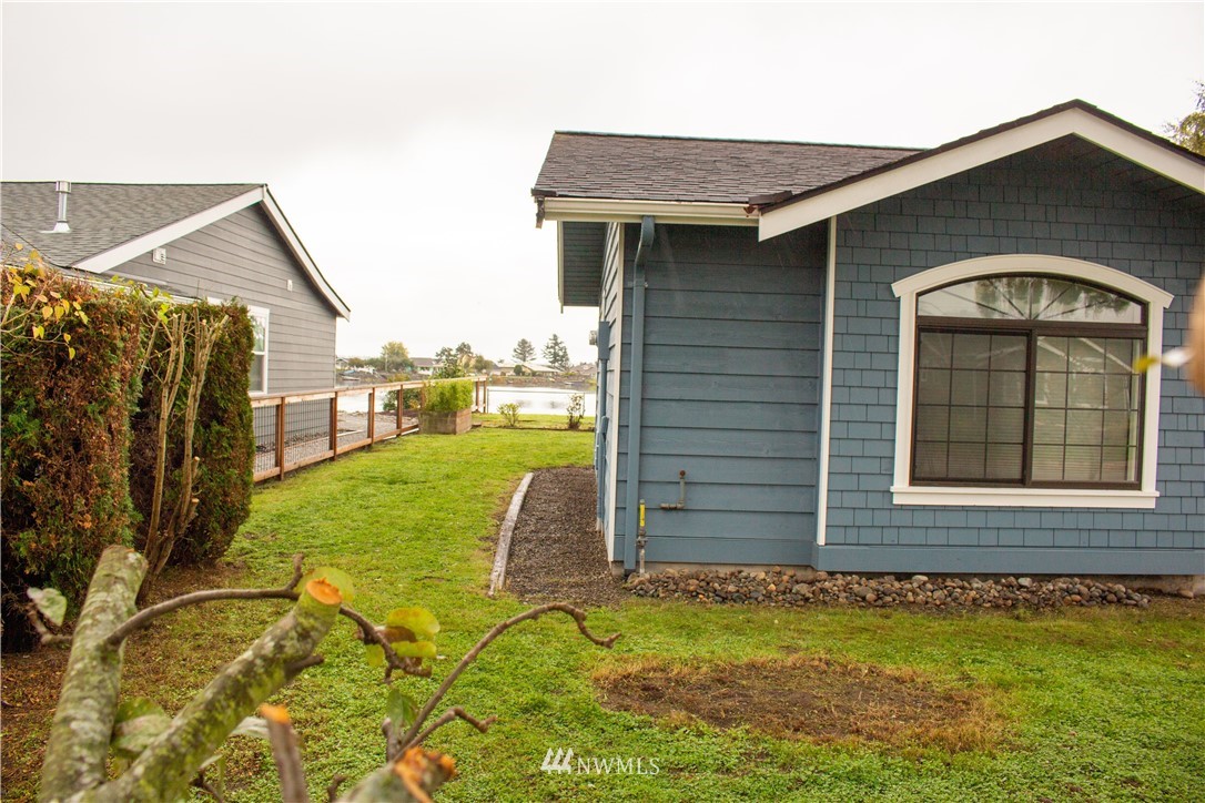5385 Salish Road Blaine, WA 98230 - Photo 3 of 28 Gallery Image 3