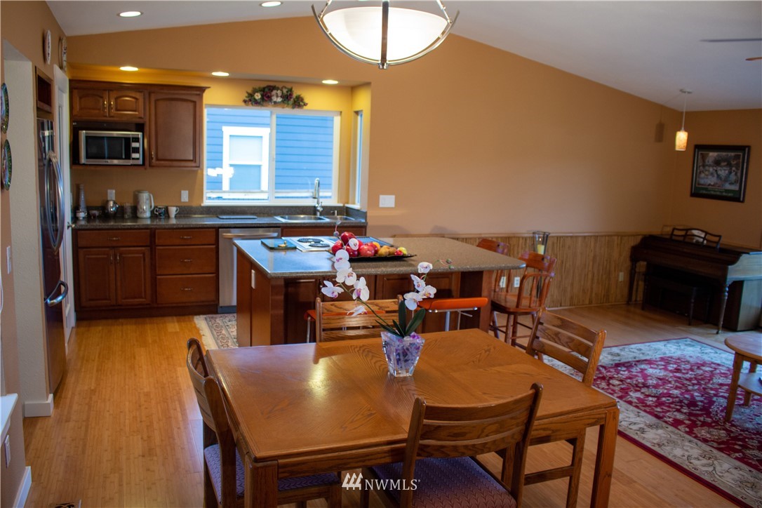 5385 Salish Road Blaine, WA 98230 - Photo 8 of 28 Gallery Image 8