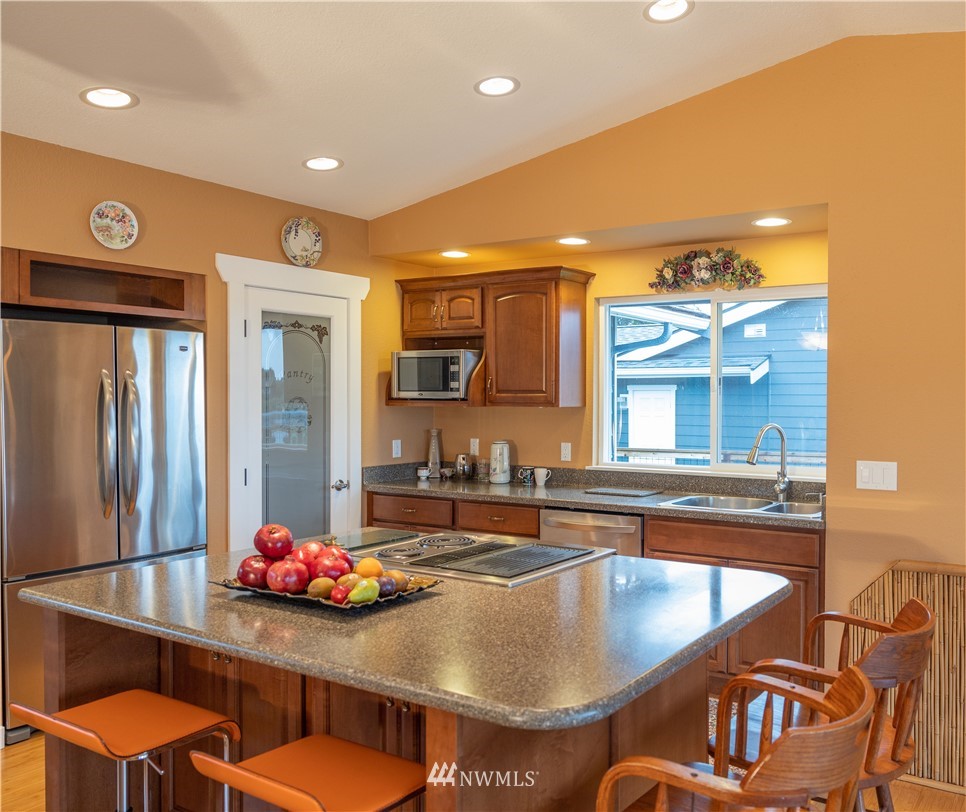5385 Salish Road Blaine, WA 98230 - Photo 10 of 28 Gallery Image 10