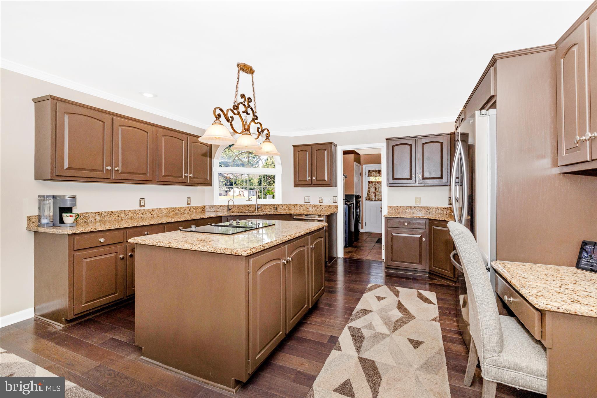 13514 Paradise Church Road Hagerstown, MD 21742 - Photo 11 of 56 a kitchen with stainless steel appliances granite countertop a stove and a sink