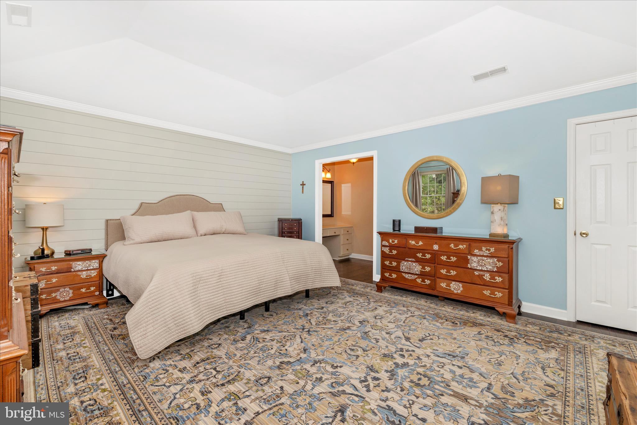 13514 Paradise Church Road Hagerstown, MD 21742 - Photo 23 of 56 a bedroom with a bed and painting on the wall