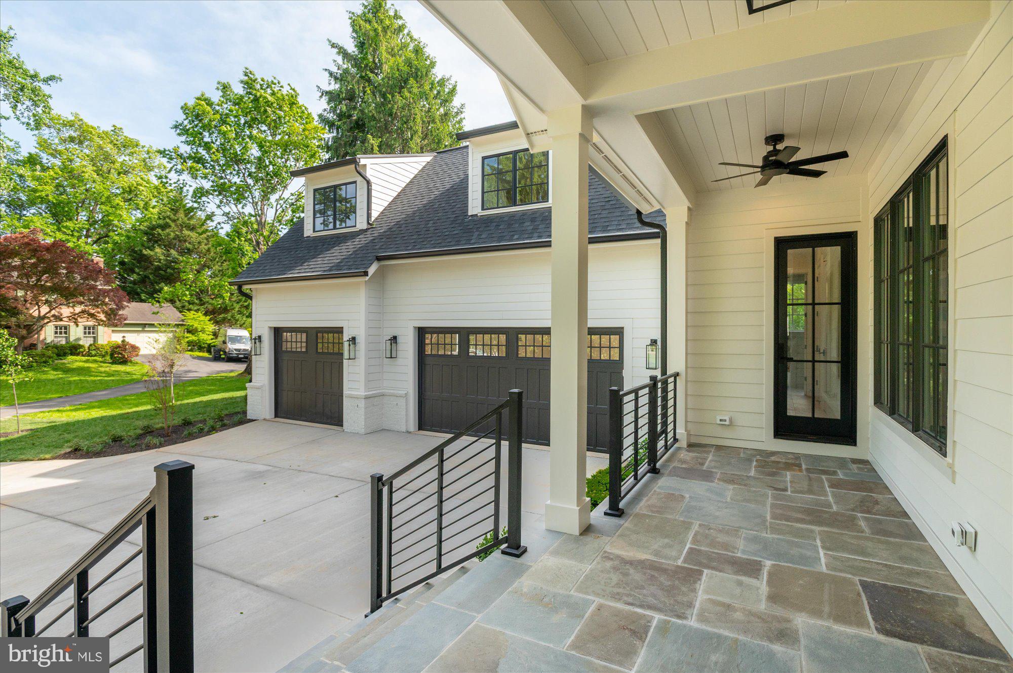 1800 Monza Road McLean, VA 22101 - Photo 5 of 77