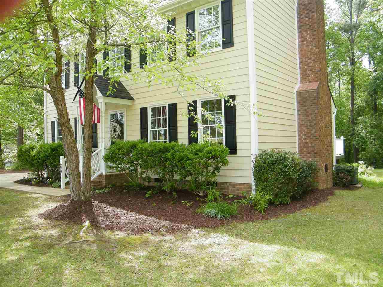 1694 Ranch Road Clayton, NC 27520 - Photo 3 of 28