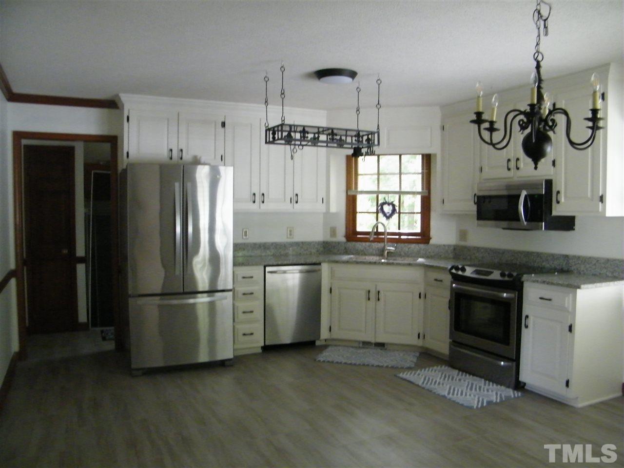1694 Ranch Road Clayton, NC 27520 - Photo 8 of 28