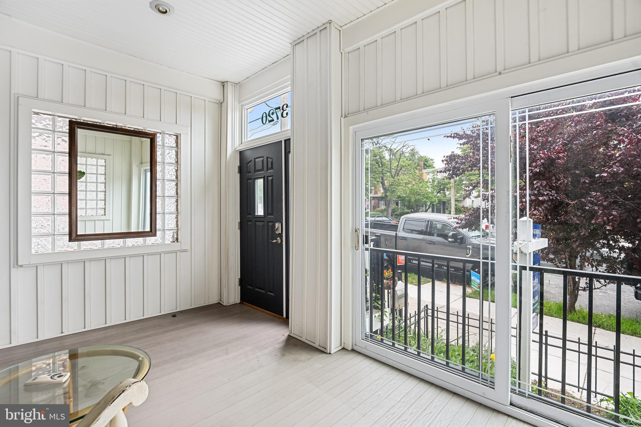 3720 Roland Avenue Baltimore, MD 21211 - Photo 10 of 76 Gallery Image 10