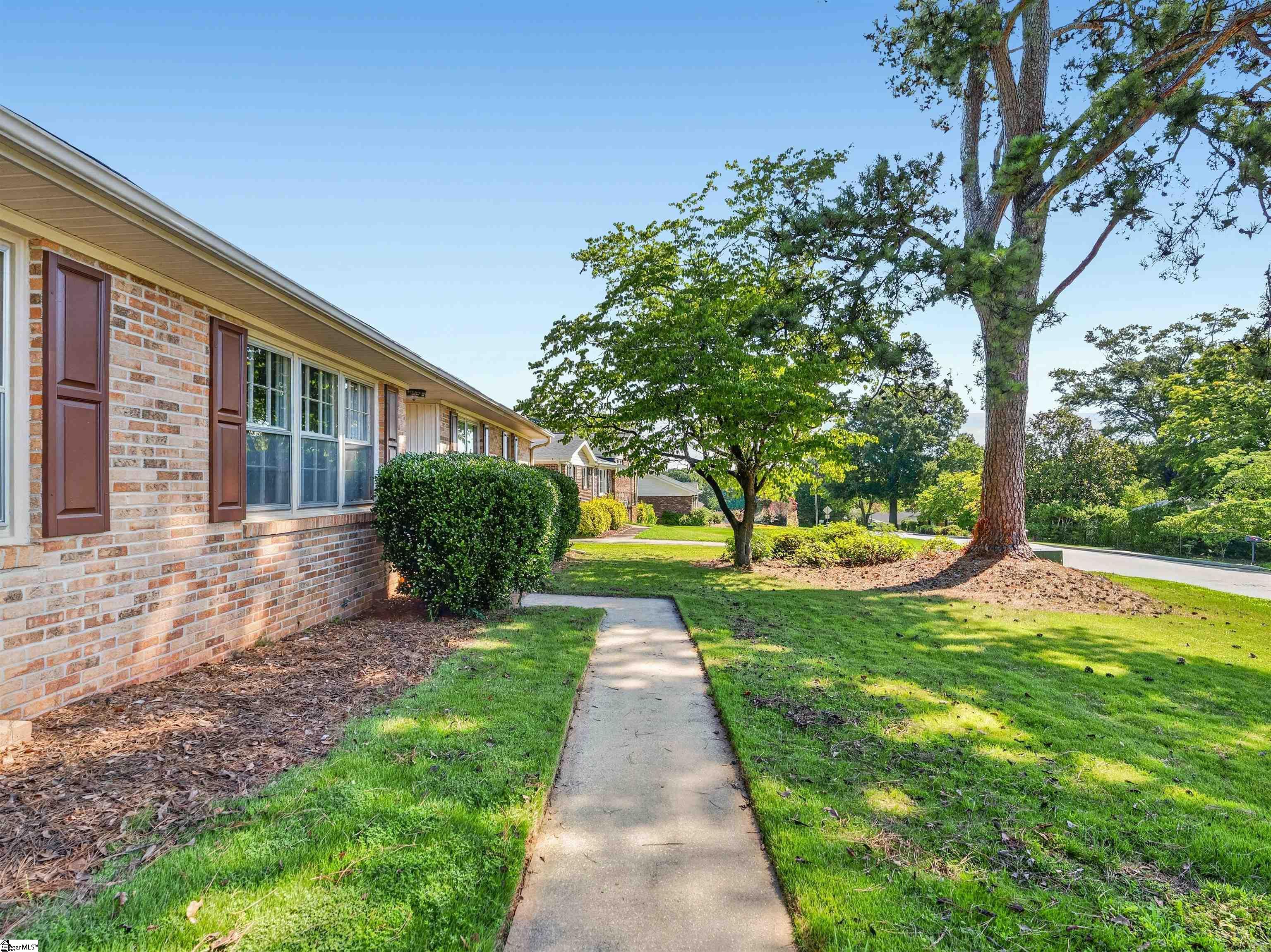 309 Del Norte Road Greenville, SC 29615 - Photo 3 of 35 Gallery Image 3