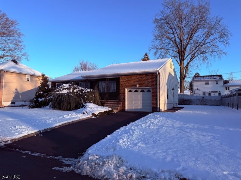 85 Fulton Street Clark, NJ 07066 - Photo 3 of 17