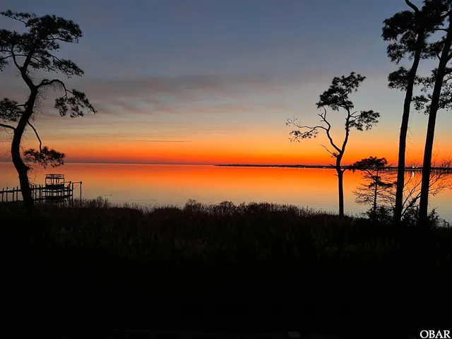 $1,175,000 | 5118 Radcliff Court, Kitty Hawk, NC 27949