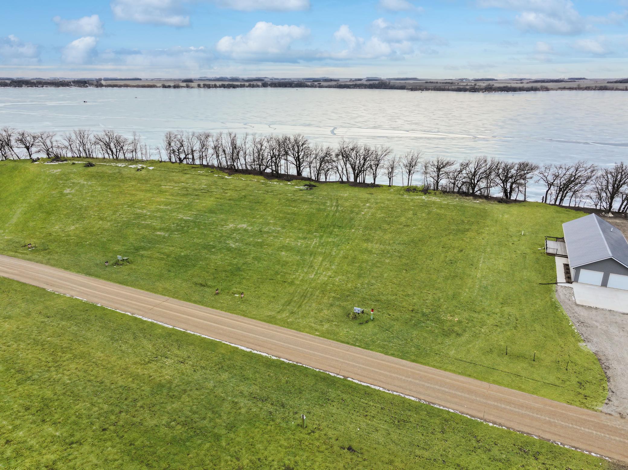 32 Jayvee Lane Garvin, MN 56132 - Photo 7 of 12