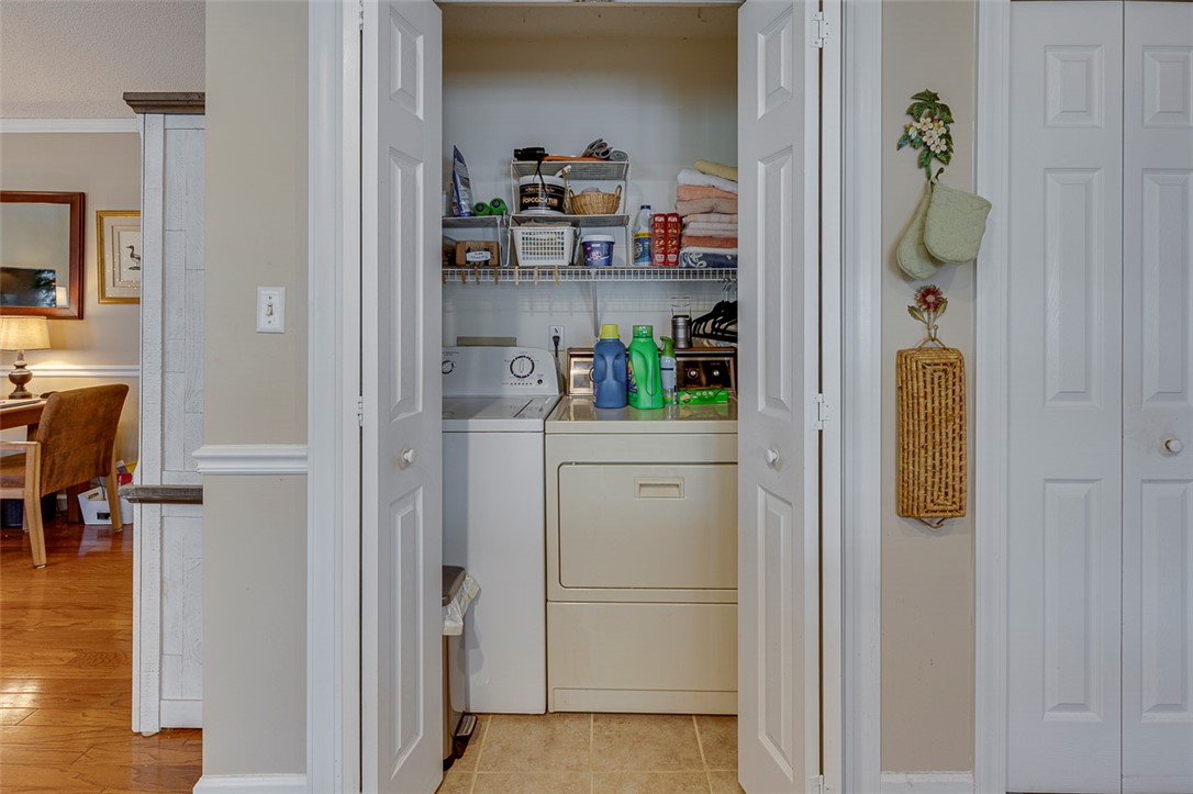 101 Park Way Anderson, SC 29625 - Photo 14 of 34 Laundry Closet