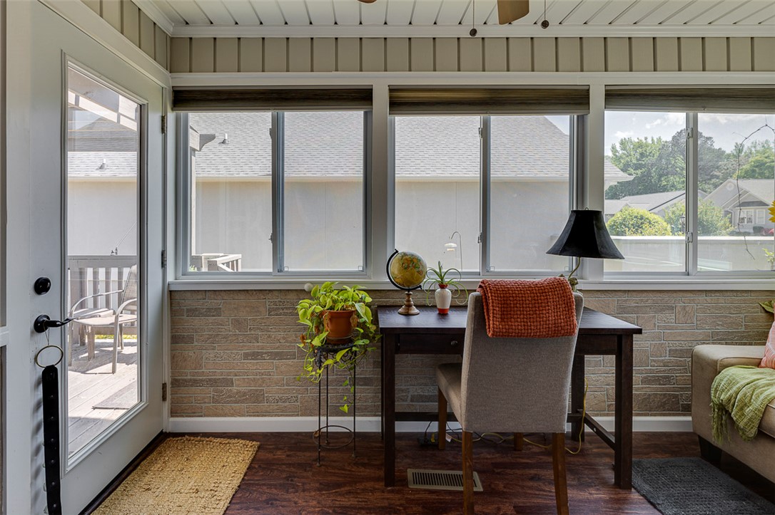 101 Park Way Anderson, SC 29625 - Photo 28 of 34 Sunroom