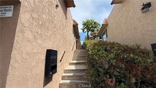 $3,795 | 313 Avenida Santa Barbara, Unit B, San Clemente, CA 92672