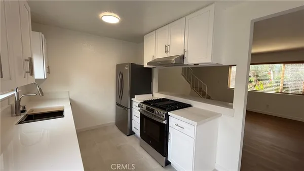 $3,795 | 313 Avenida Santa Barbara, Unit B, San Clemente, CA 92672