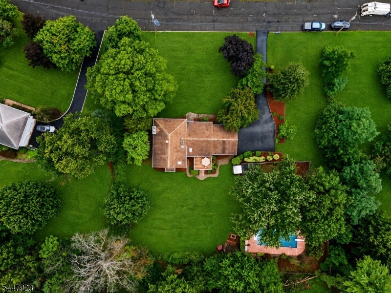 5 Grouse Road Hillsborough, NJ 08844 - Photo 35 of 37 Gallery Image 35