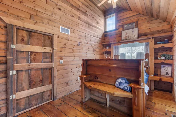 $169,900 | 24860 Keysville Richland Center, Richland Center, WI 53581