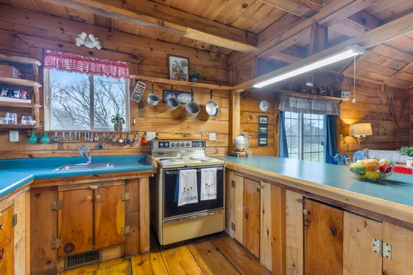 $169,900 | 24860 Keysville Richland Center, Richland Center, WI 53581