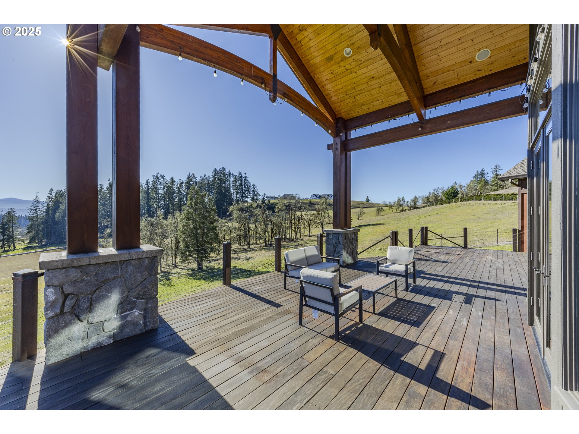 36995 Wallace Creek Road Springfield, OR 97478 - Photo 14 of 48