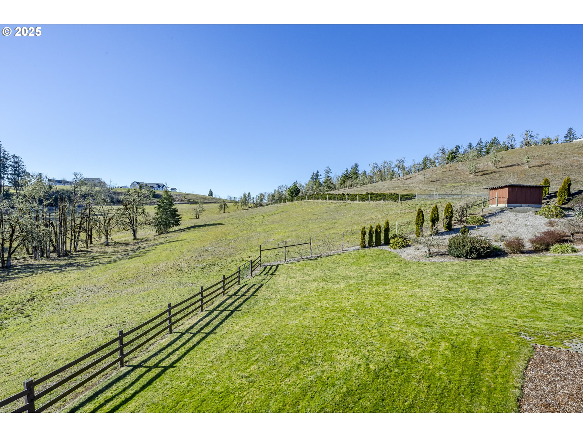 36995 Wallace Creek Road Springfield, OR 97478 - Photo 34 of 48